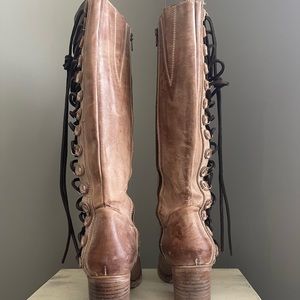 Chapelle - Tan Freebird by Steven boots. Excellent condition!